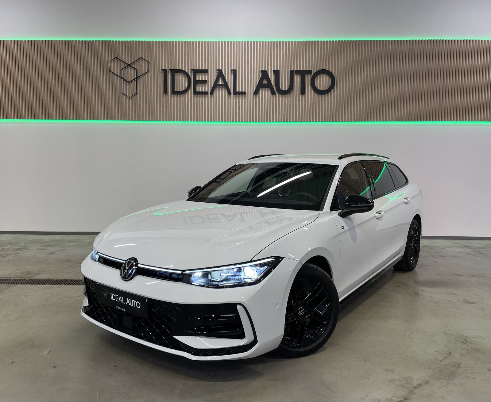 Volkswagen Passat Variant 4Motion R-Line Black Style 2.0 TDI 142kW