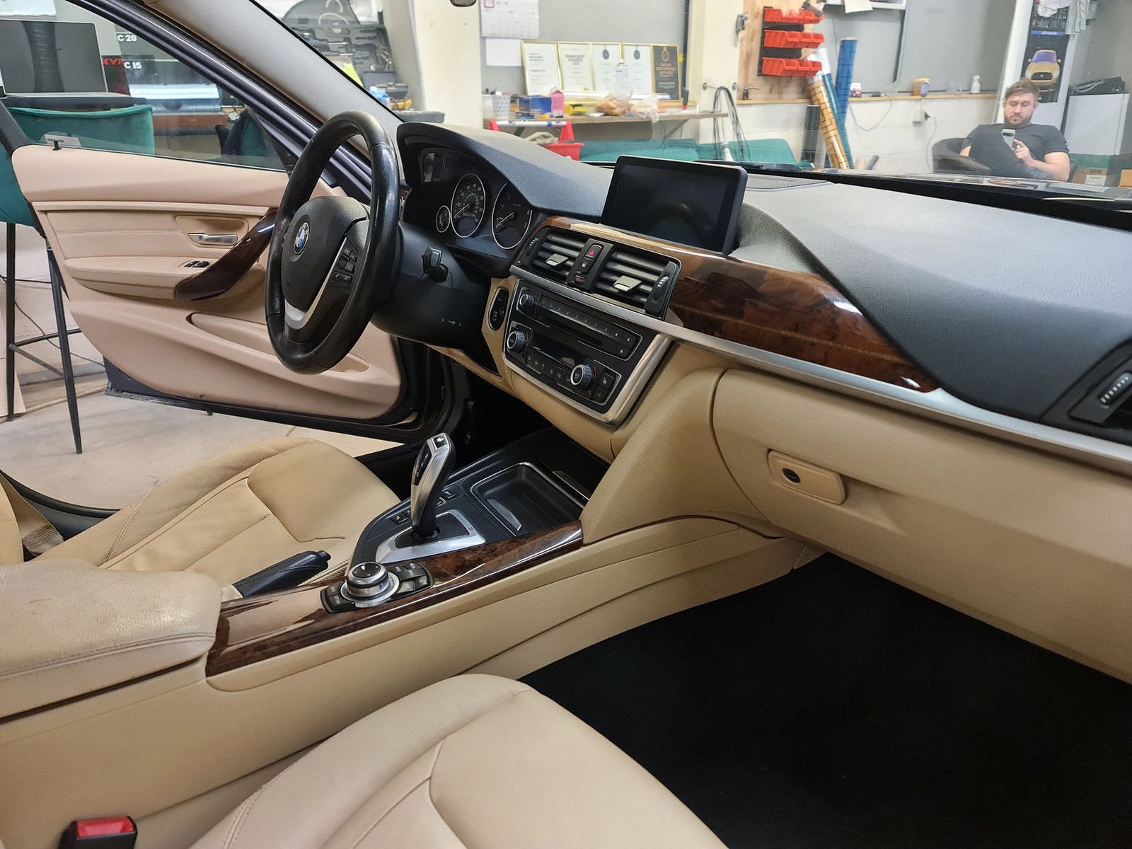 BMW ActiveHybrid 3 2013, photo 6/11