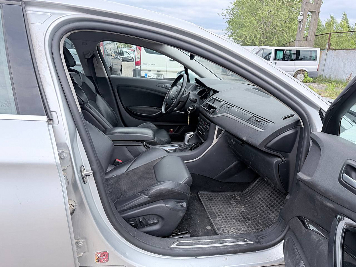 Citroën C5 2008, photo 6/7