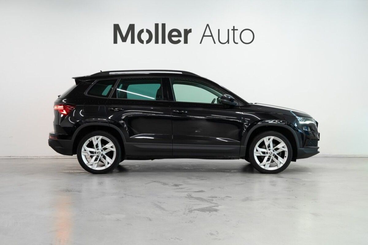 Škoda Karoq 2023, photo 4/29