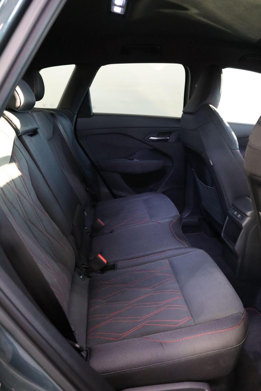 Audi Q3 2025, photo 3/10