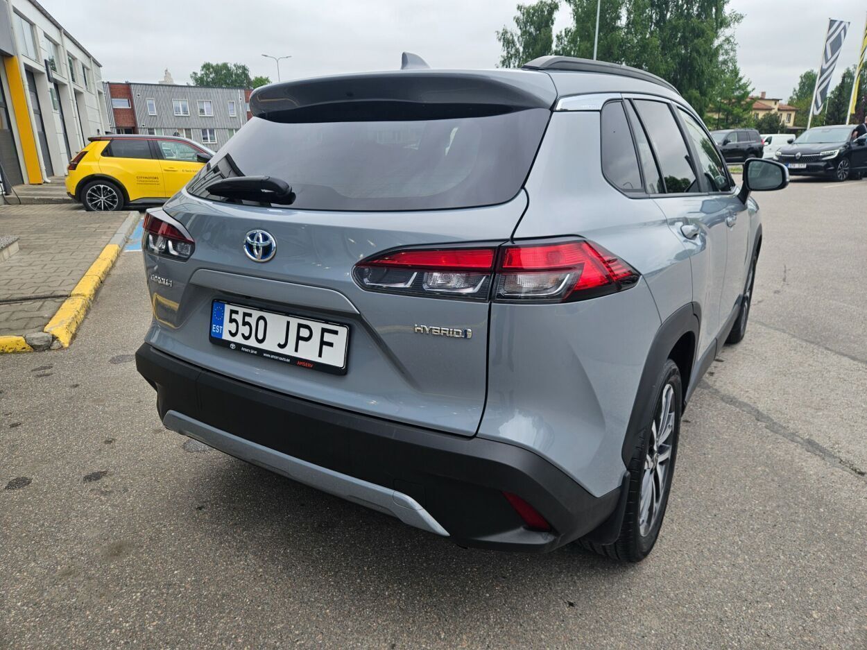 Toyota Corolla Cross 2023, photo 5/9