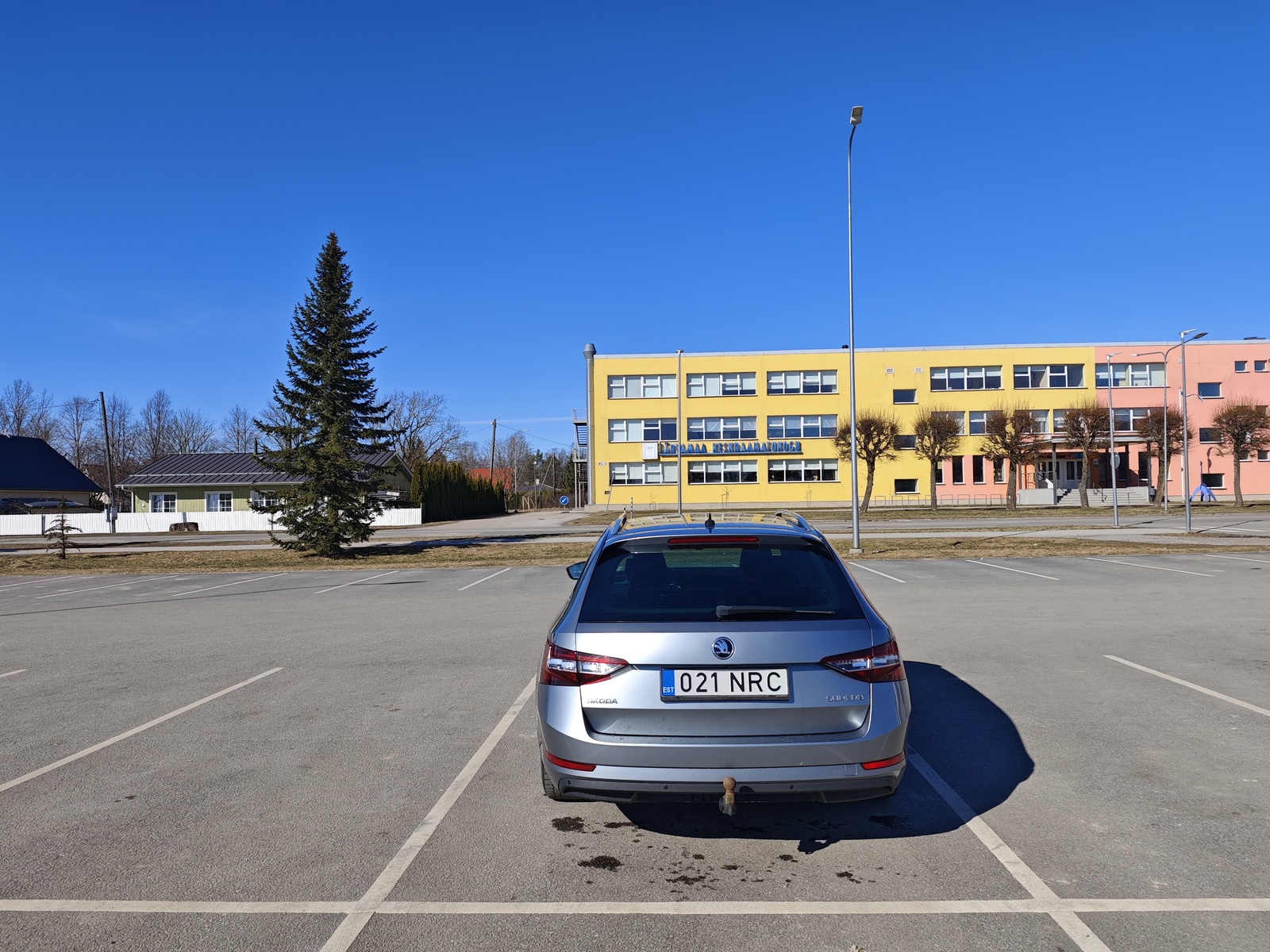 Škoda Superb 2017, photo 4/10