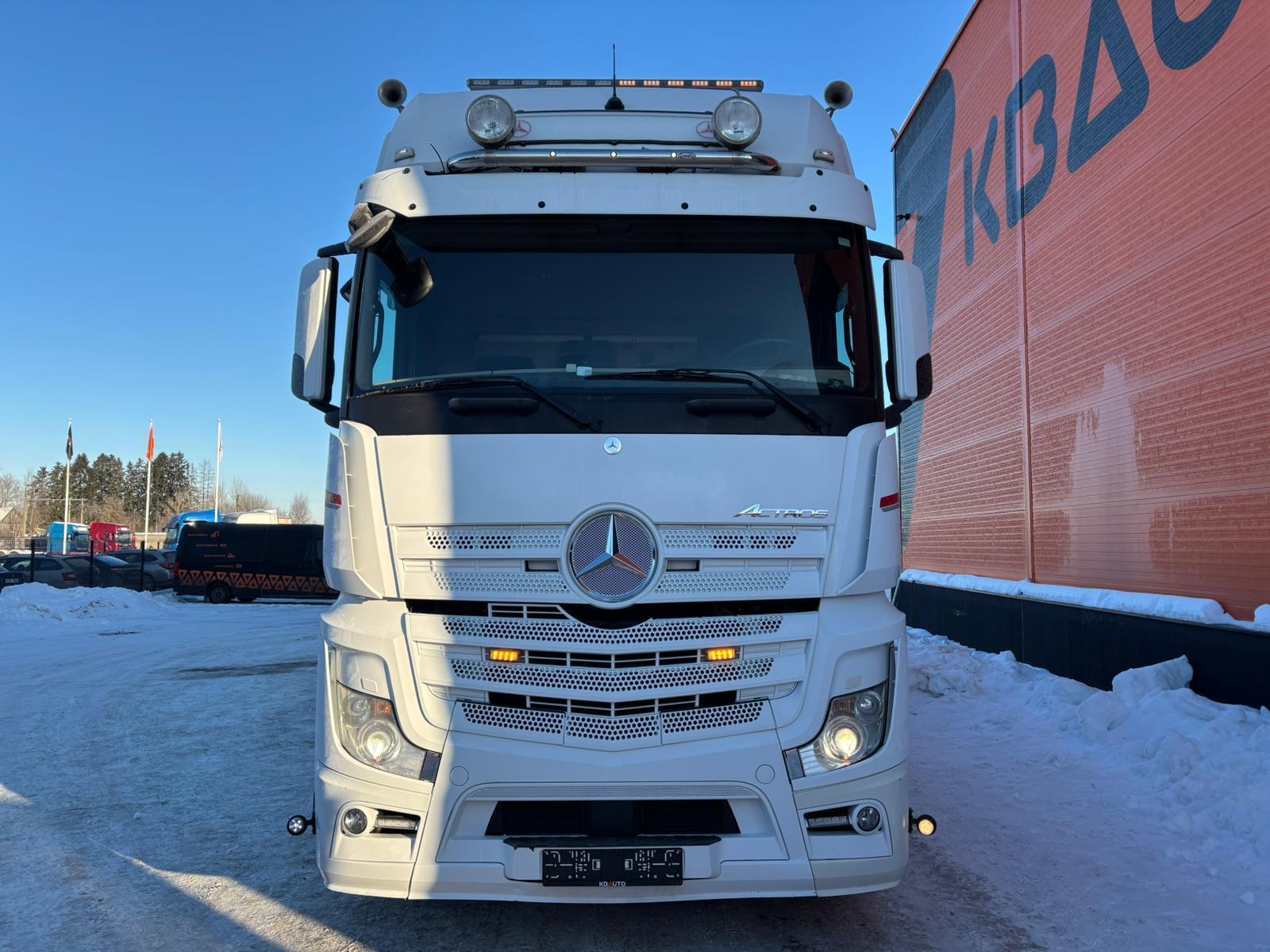 Mercedes-Benz Actros 2013, kuva 2/26