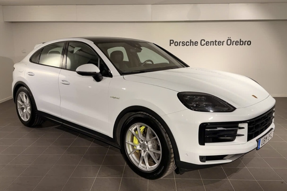 Porsche Cayenne, 2023, 3.0, 324 kW, plug-in hybrid (petrol/electric), automatic, four-wheel drive