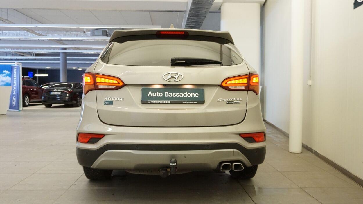 Hyundai Santa Fe CRDi 4WD 2.2 147kW 2018, photo 5/10