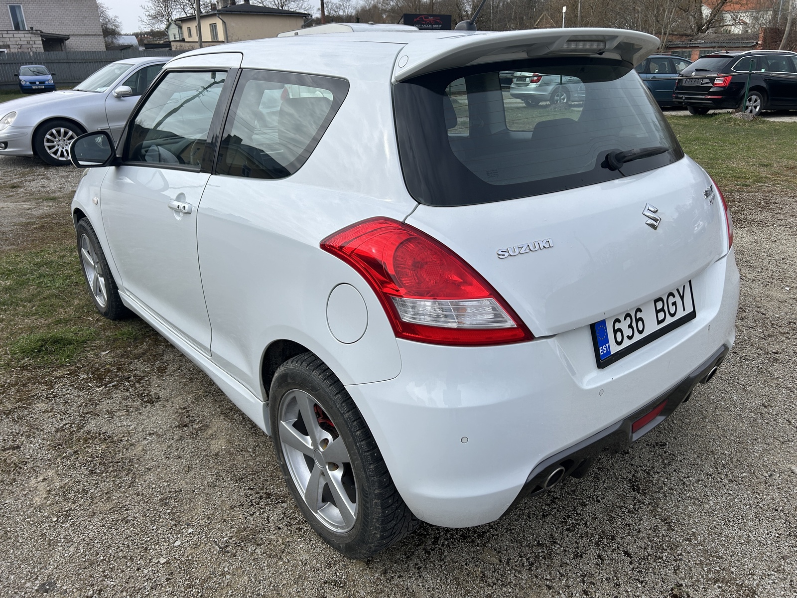 Suzuki Swift 2012, photo 4/12