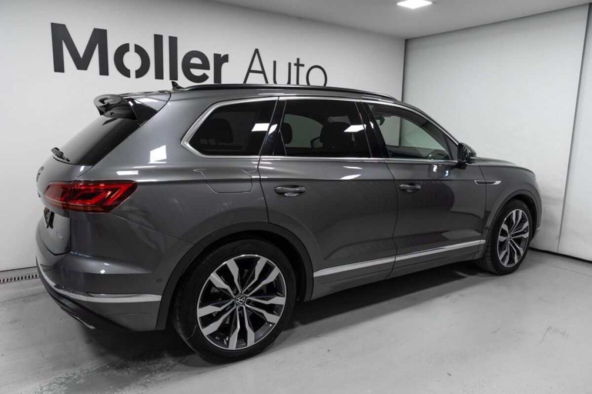 Volkswagen Touareg 2022, kuva 7/10