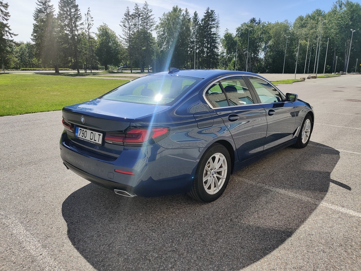 BMW 520 2021, photo 4/8