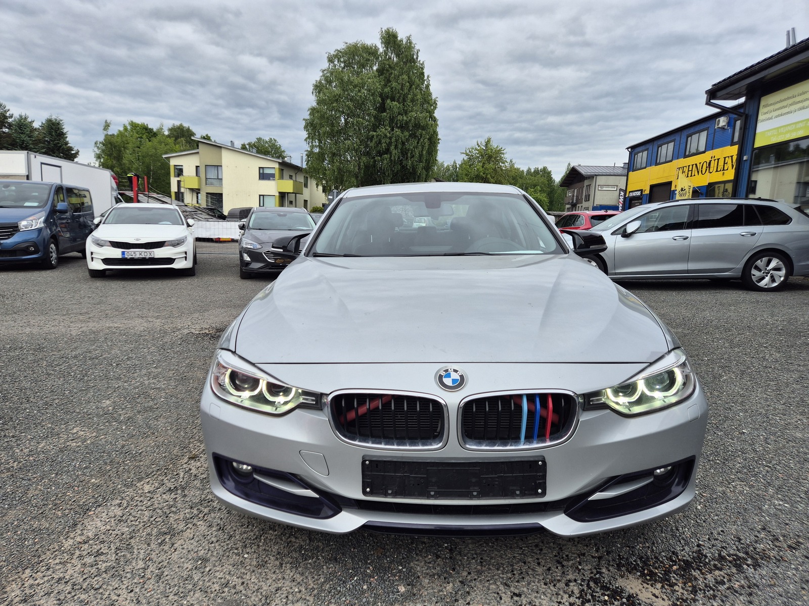 BMW 320 i