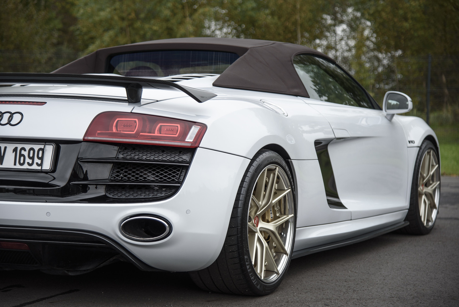 Audi R8 2011, photo 6/31