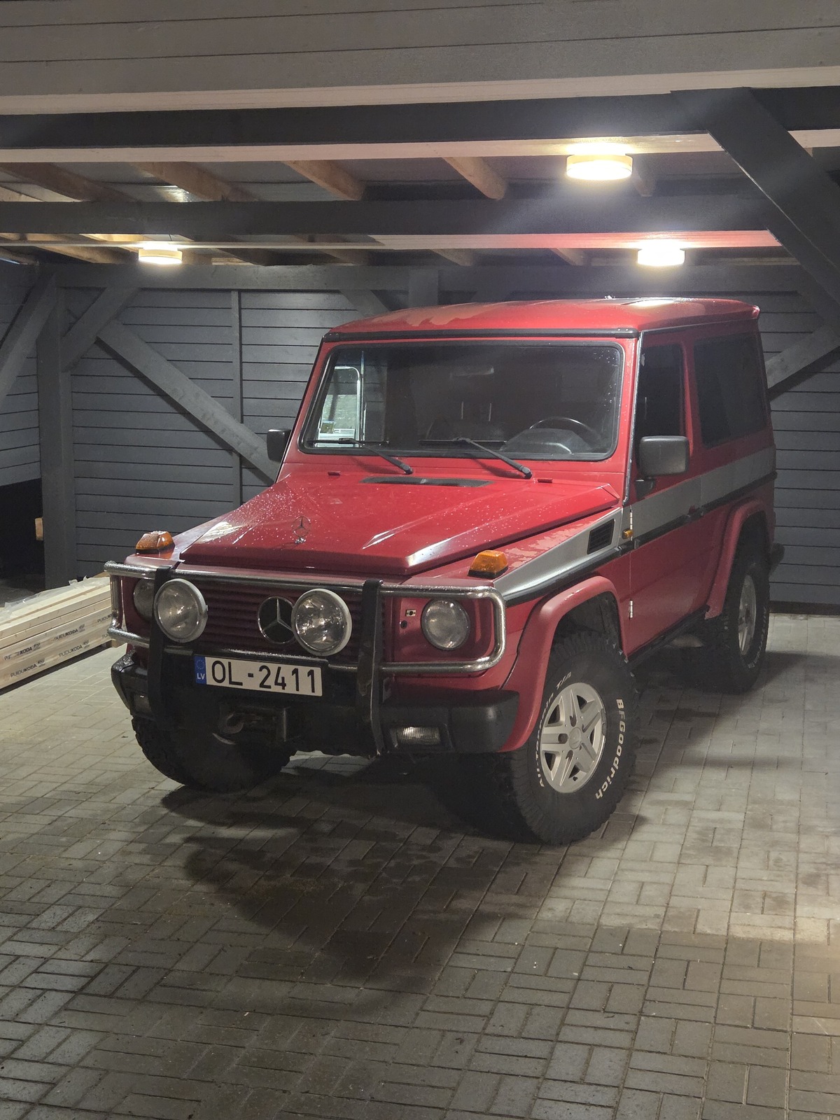 Mercedes-Benz G 300