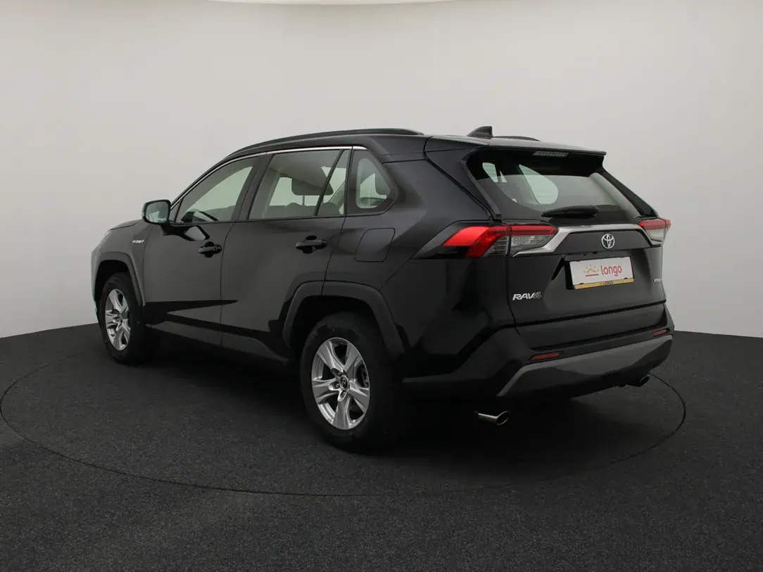 Toyota RAV4 2019, photo 7/33