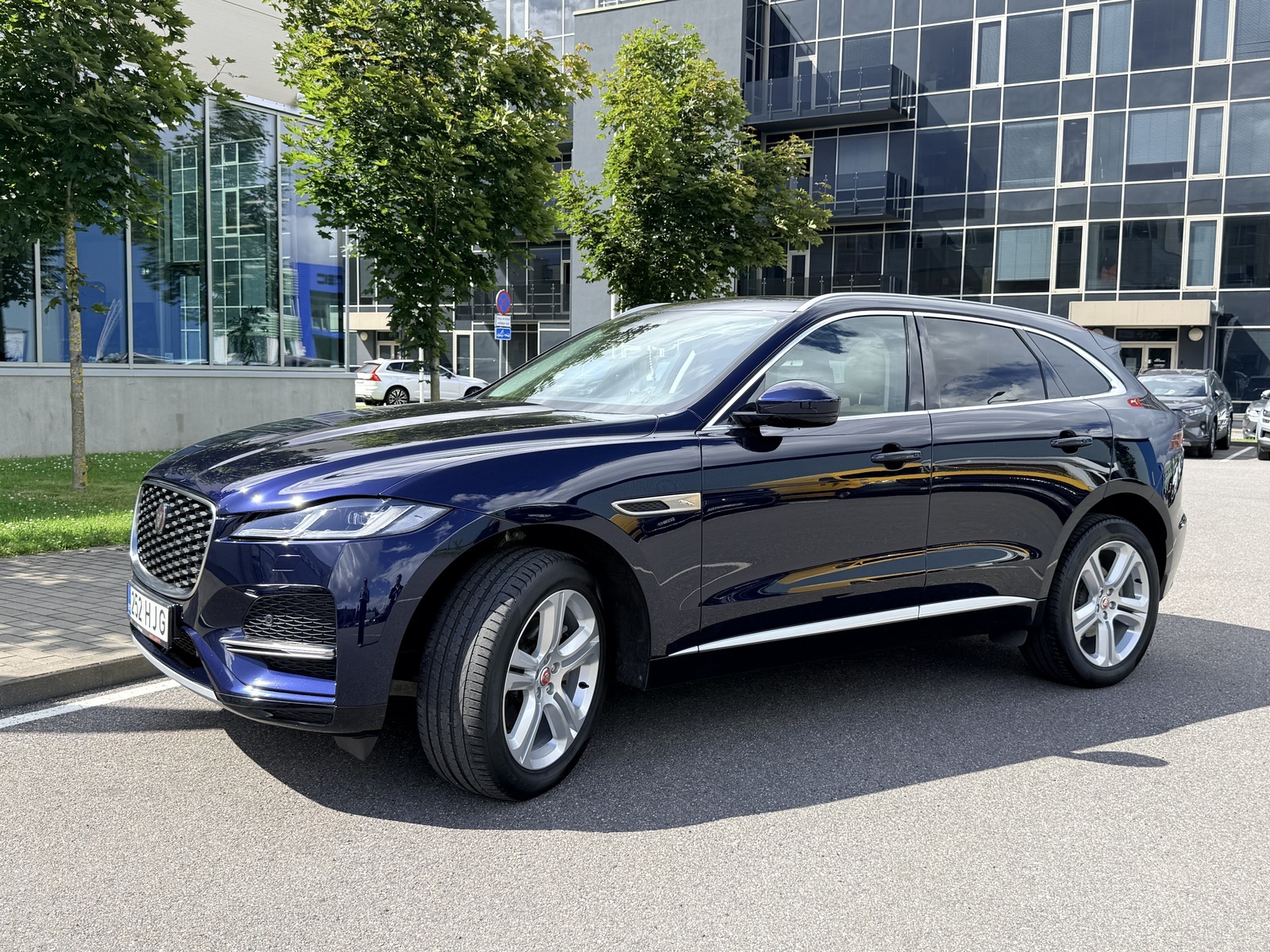 Jaguar F-Pace 2022, photo 3/10
