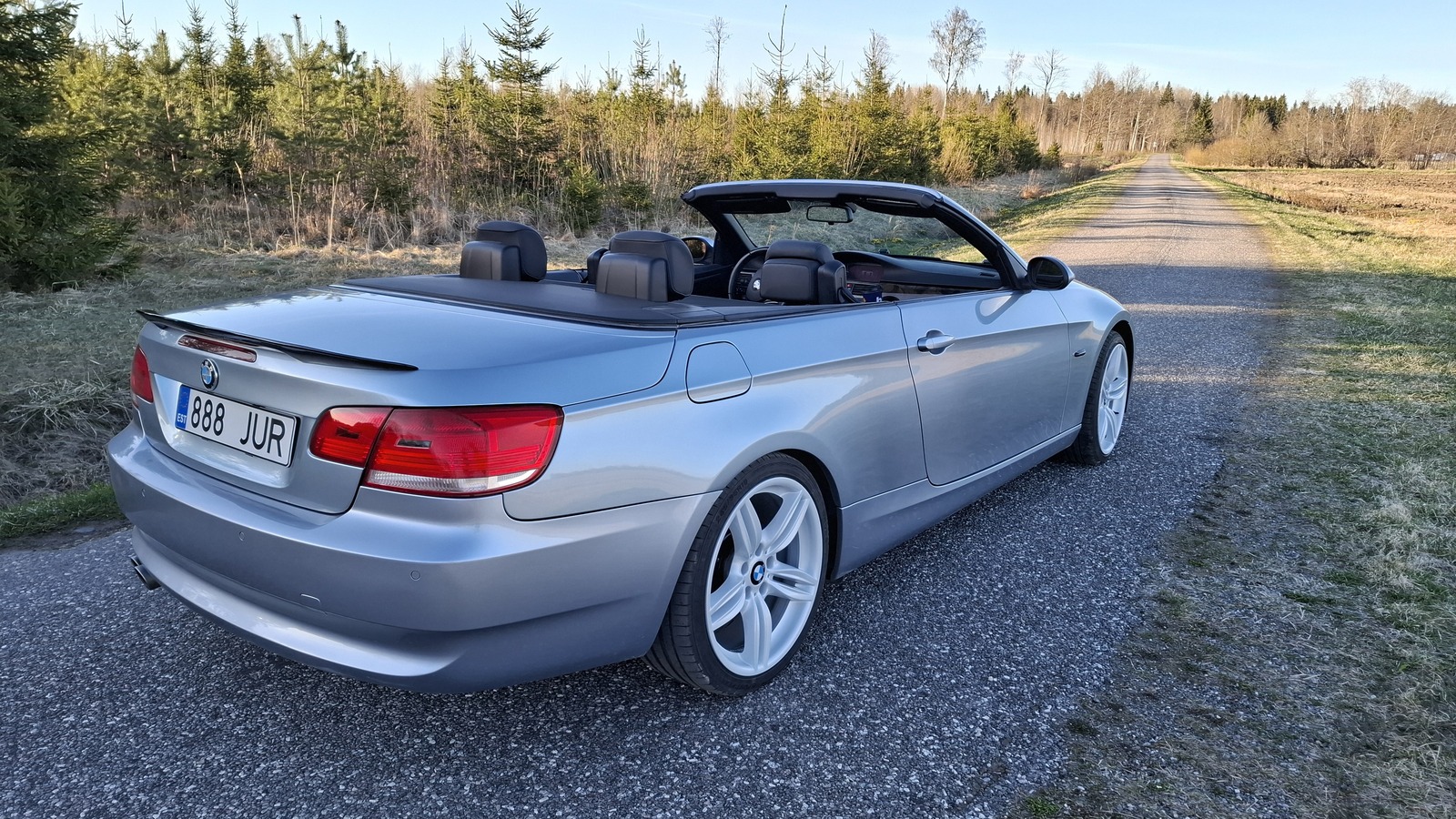 BMW 325 2009, photo 4/8