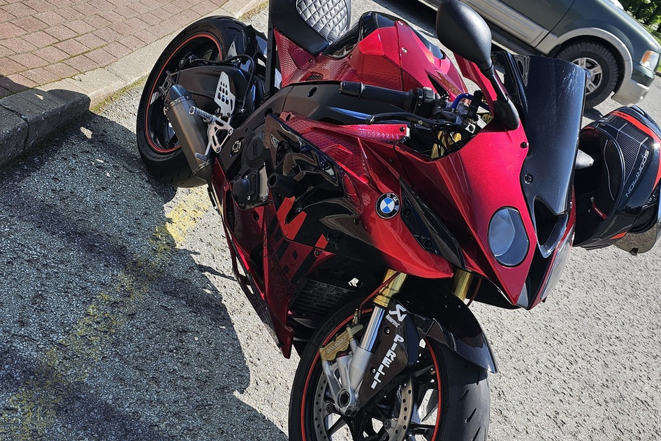 BMW S 1000 RR, 2010, 1.0, 142 kW, бензин, механическая, задний привод