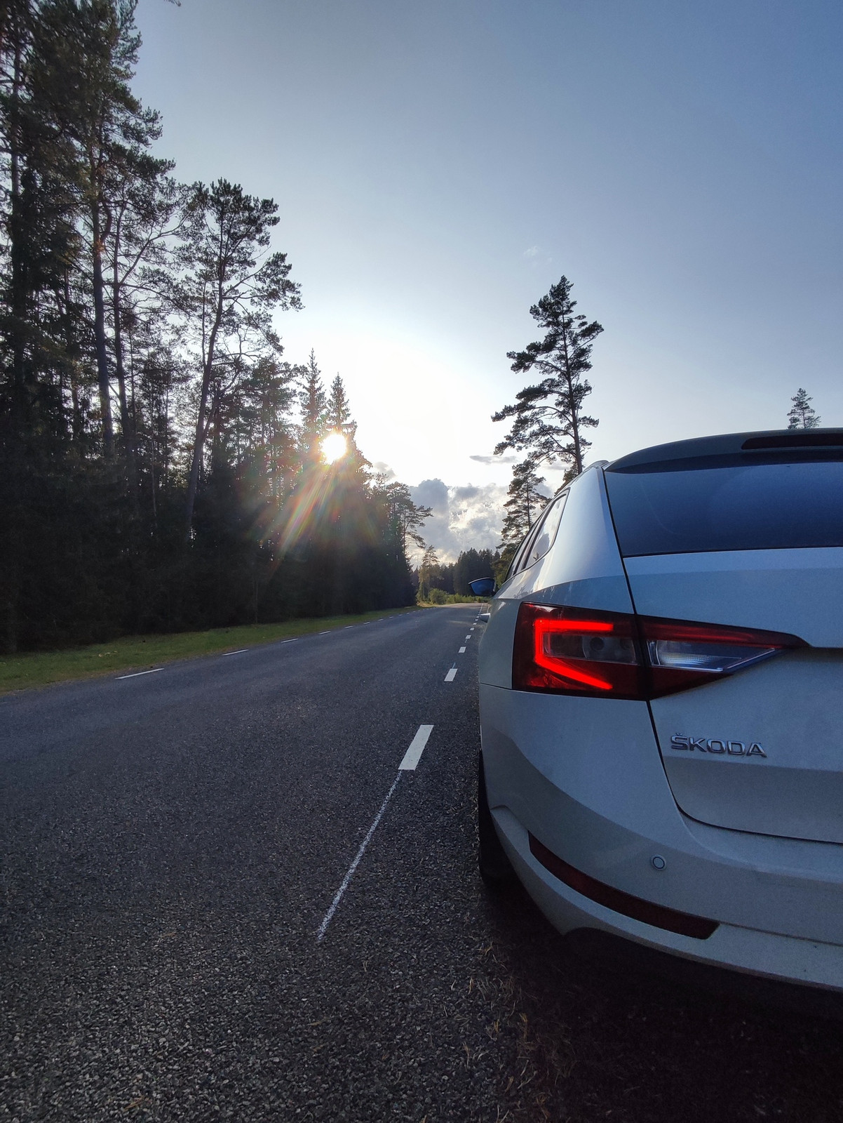Škoda Superb 2017, photo 4/9