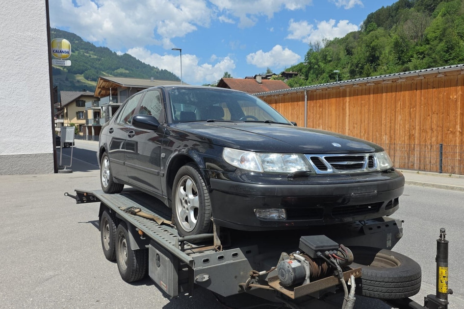 Saab 9-5, 2000, 2.3, 136 kW, petrol, automatic, front-wheel drive