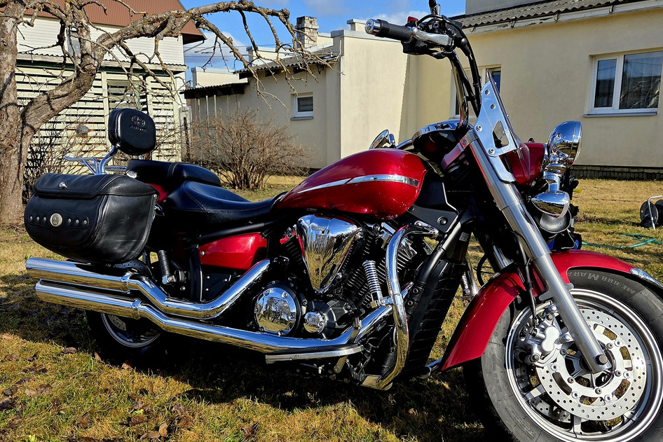 Yamaha XVS 1300A, 2008, 1.3, 54 kW, bensiin, manuaal, tagavedu