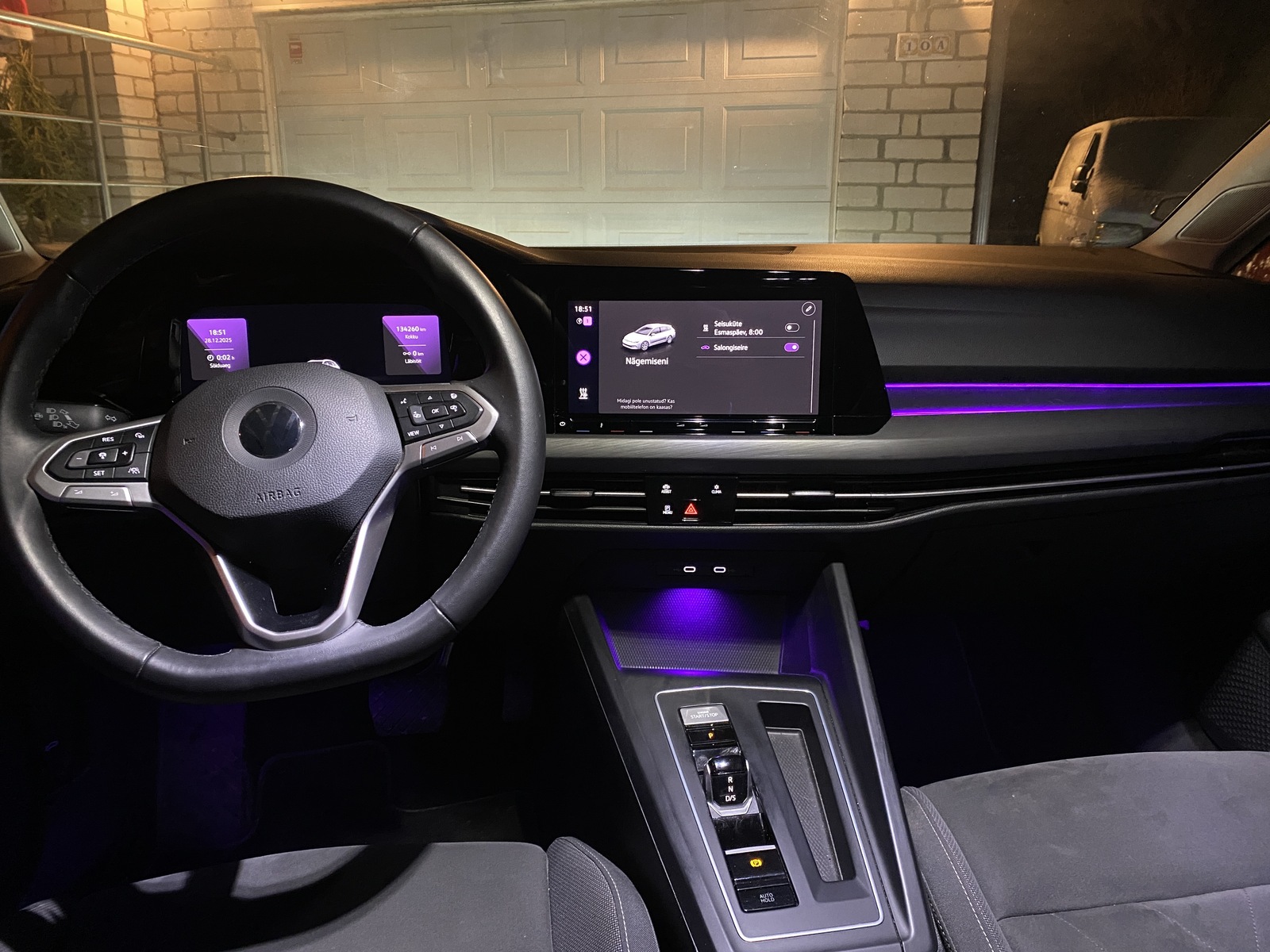 Volkswagen Golf 2021, photo 5/12