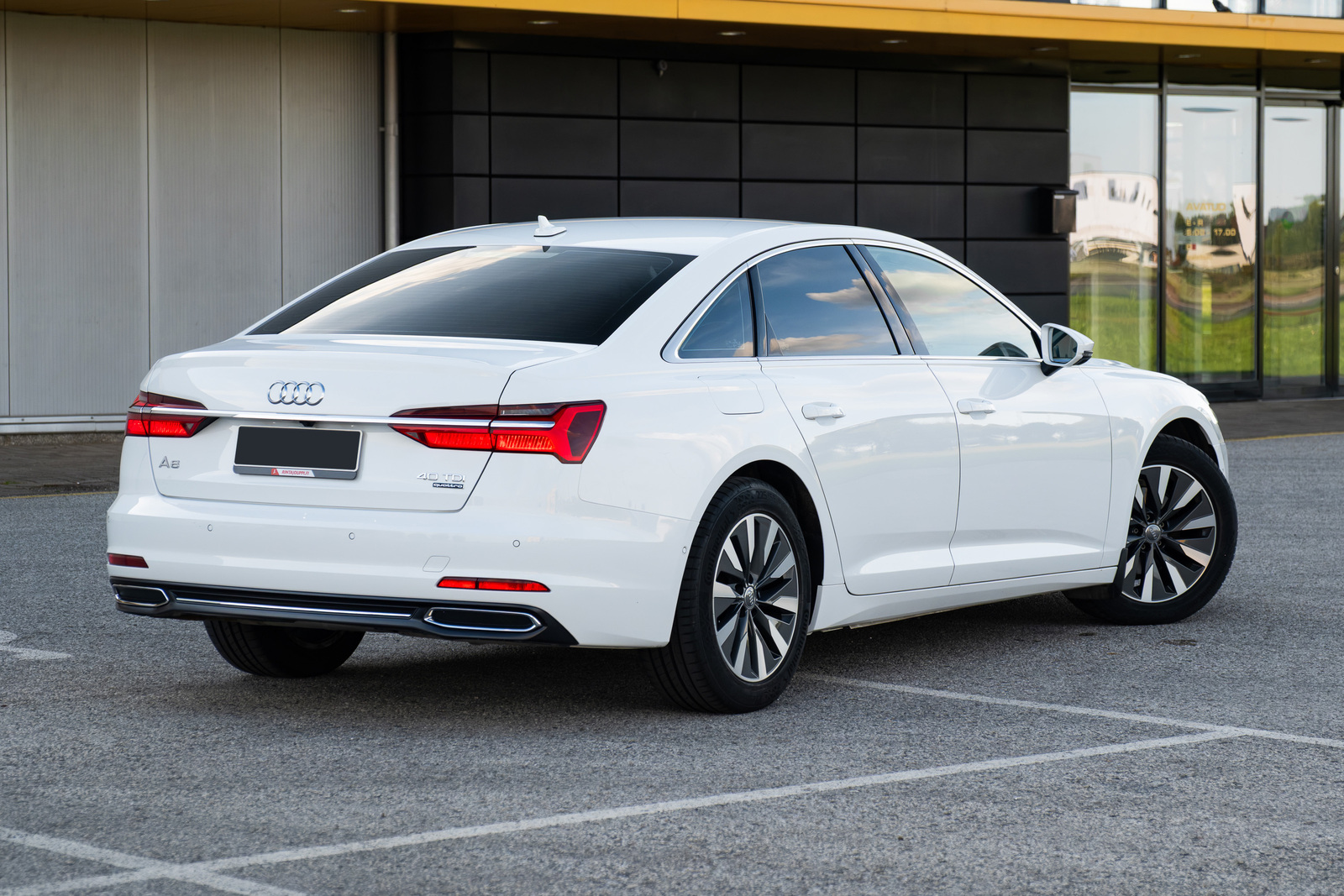 Audi A6 2020, photo 4/21