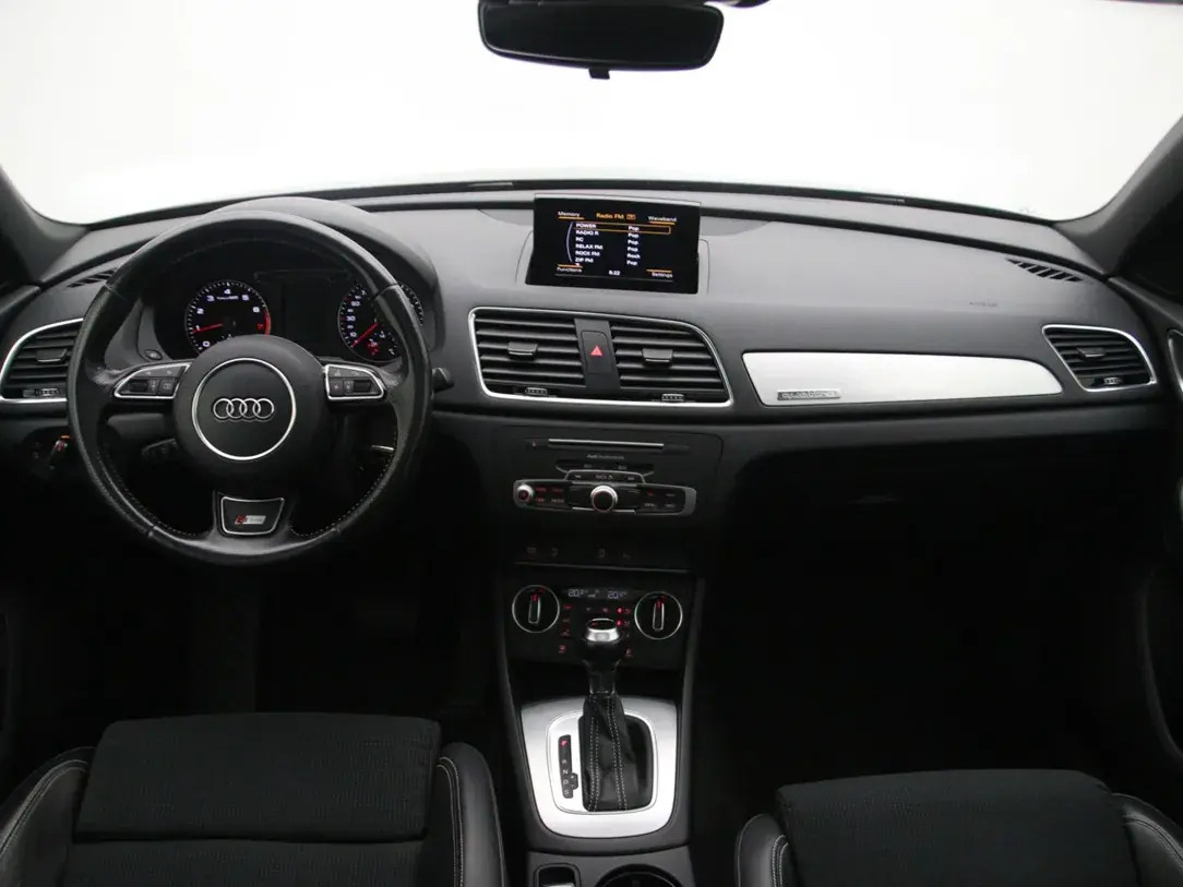 Audi Q3 2016, kuva 2/10