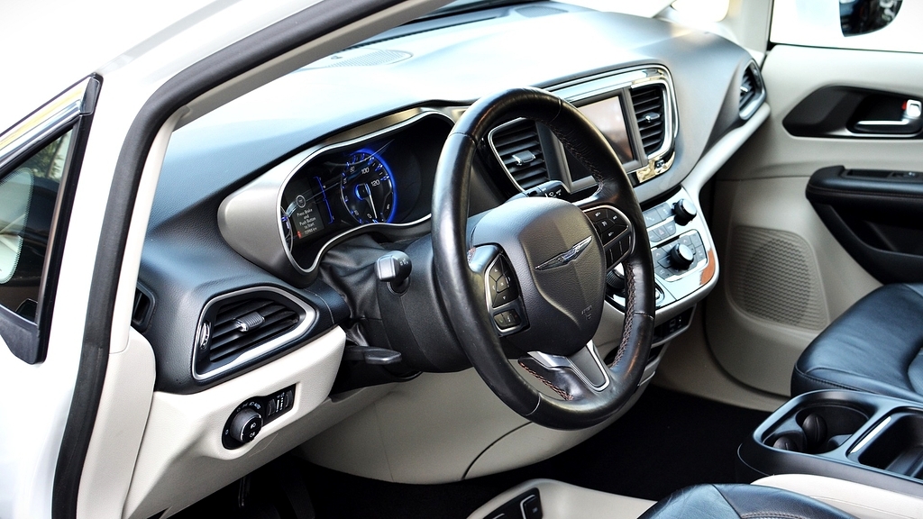 Chrysler Pacifica TOURING L 3.6 214kW 2020, photo 6/12