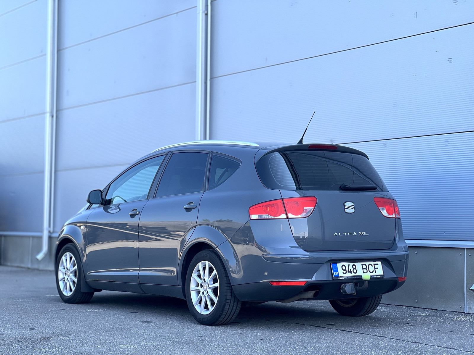 SEAT Altea 2010, kuva 3/9