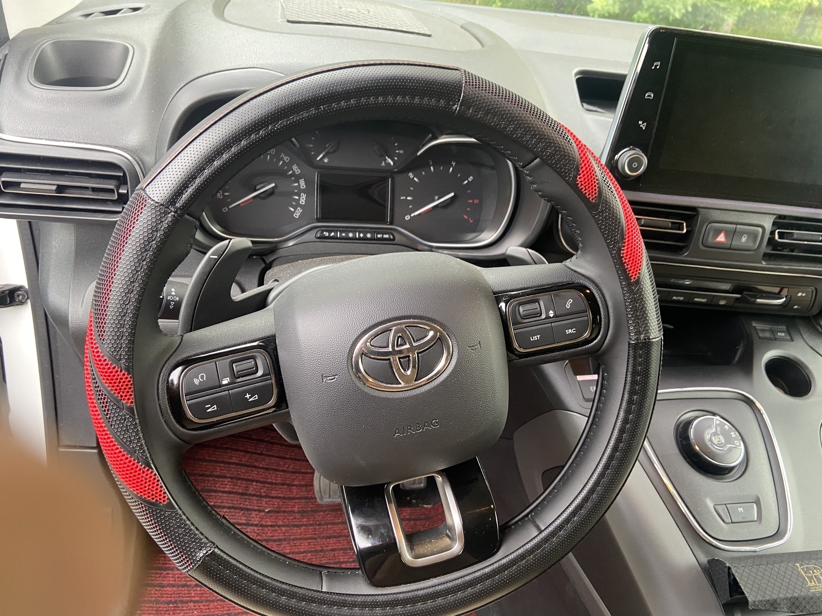 Toyota Proace City Verso 2021, kuva 7/14