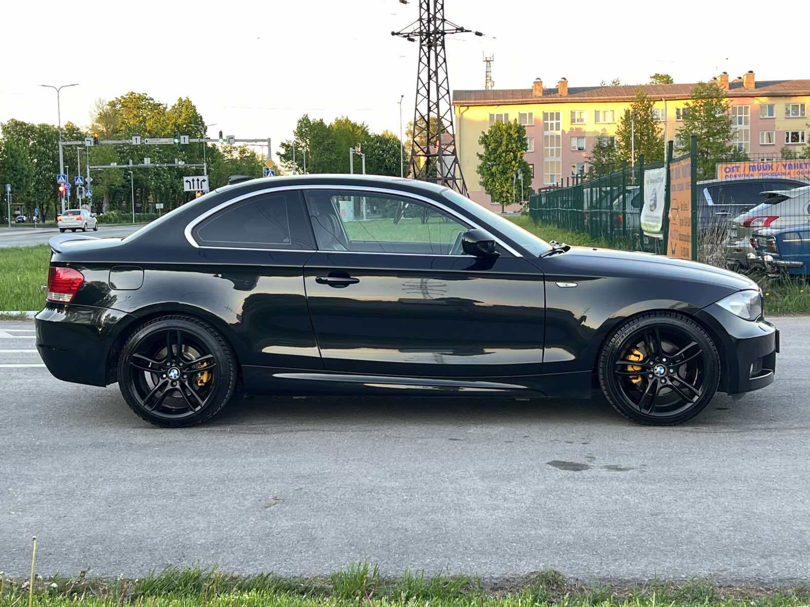 BMW 118 2009, kuva 5/11