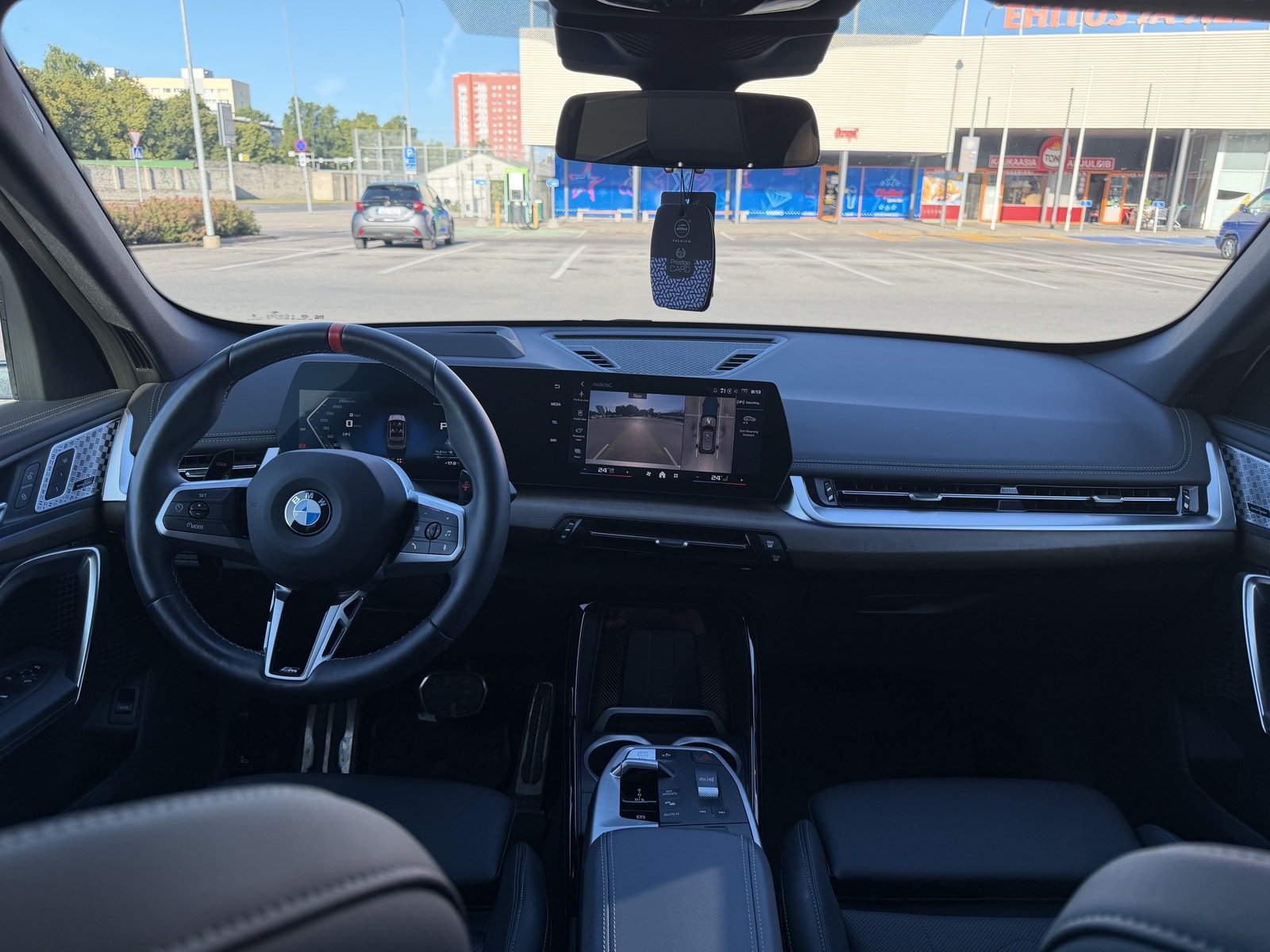 BMW X1 M35i XDRIVE 2025, photo 6/16