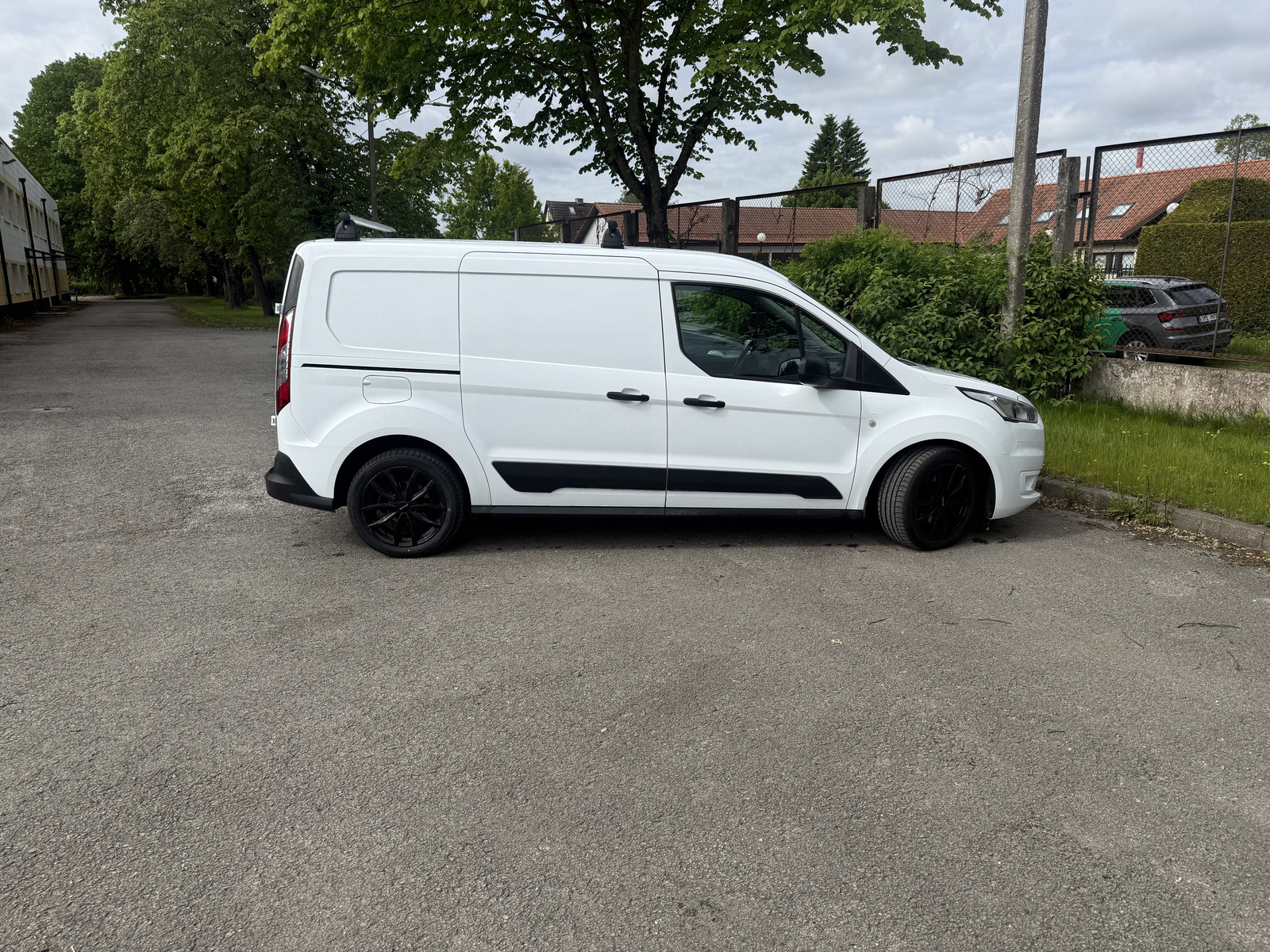 Ford Transit Connect 2019, kuva 3/11
