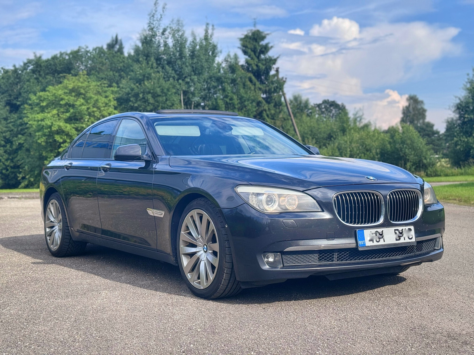 BMW 730 2011, photo 7/10