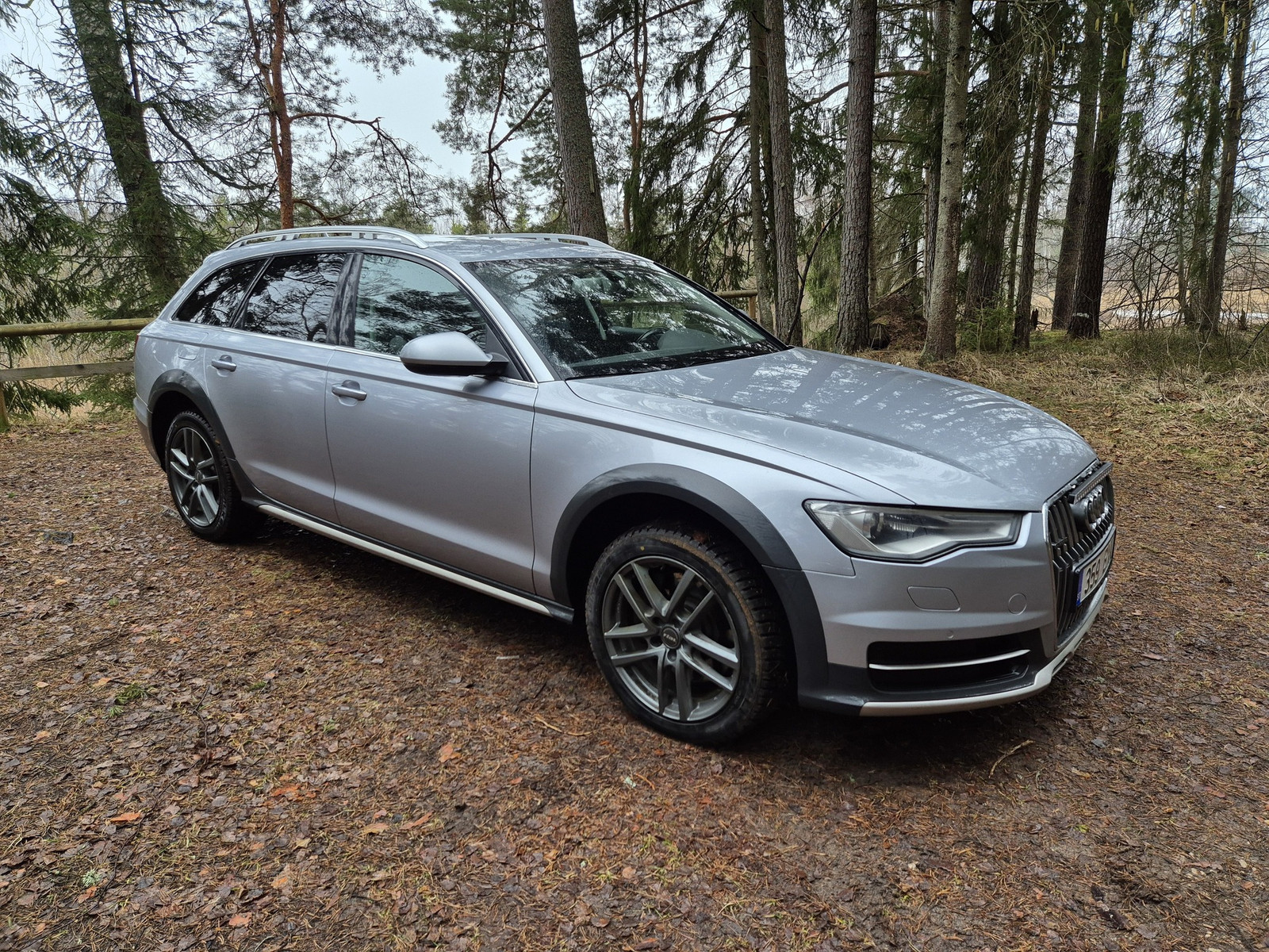 Audi A6 allroad 2015, photo 3/7