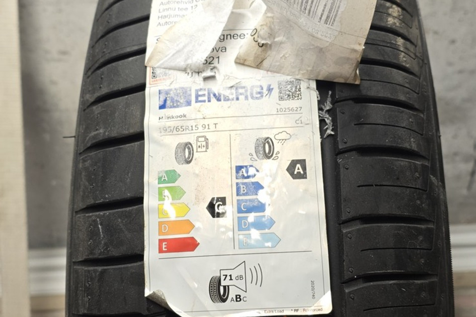 Nauja summer tire 195/65R15 Hankook