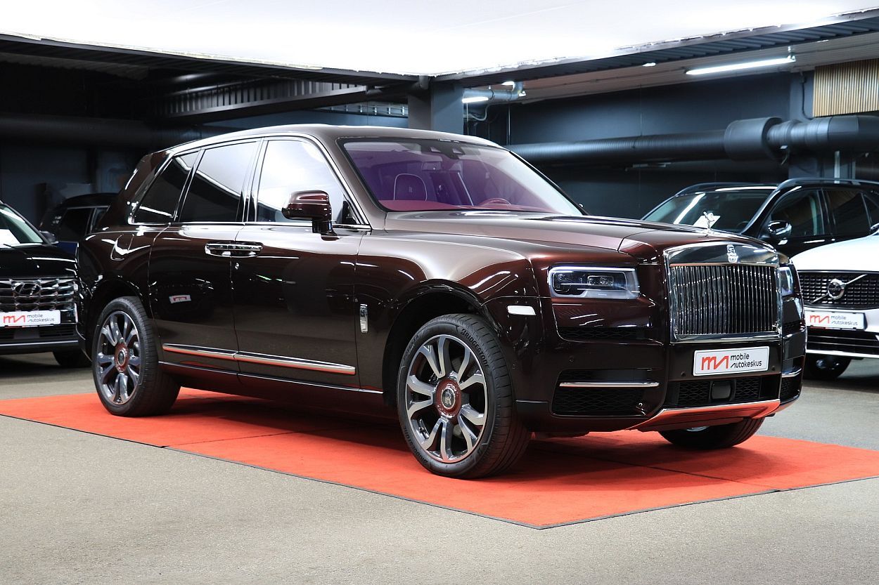 Rolls-Royce Cullinan 6.7 V12 420kW