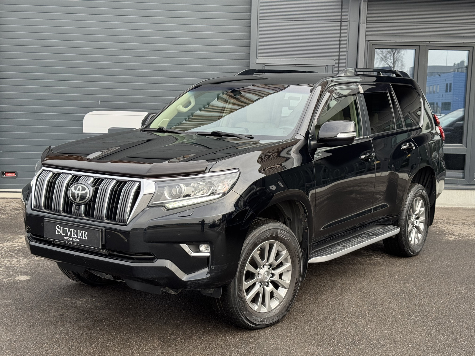 Toyota Land Cruiser 2020, photo 2/30