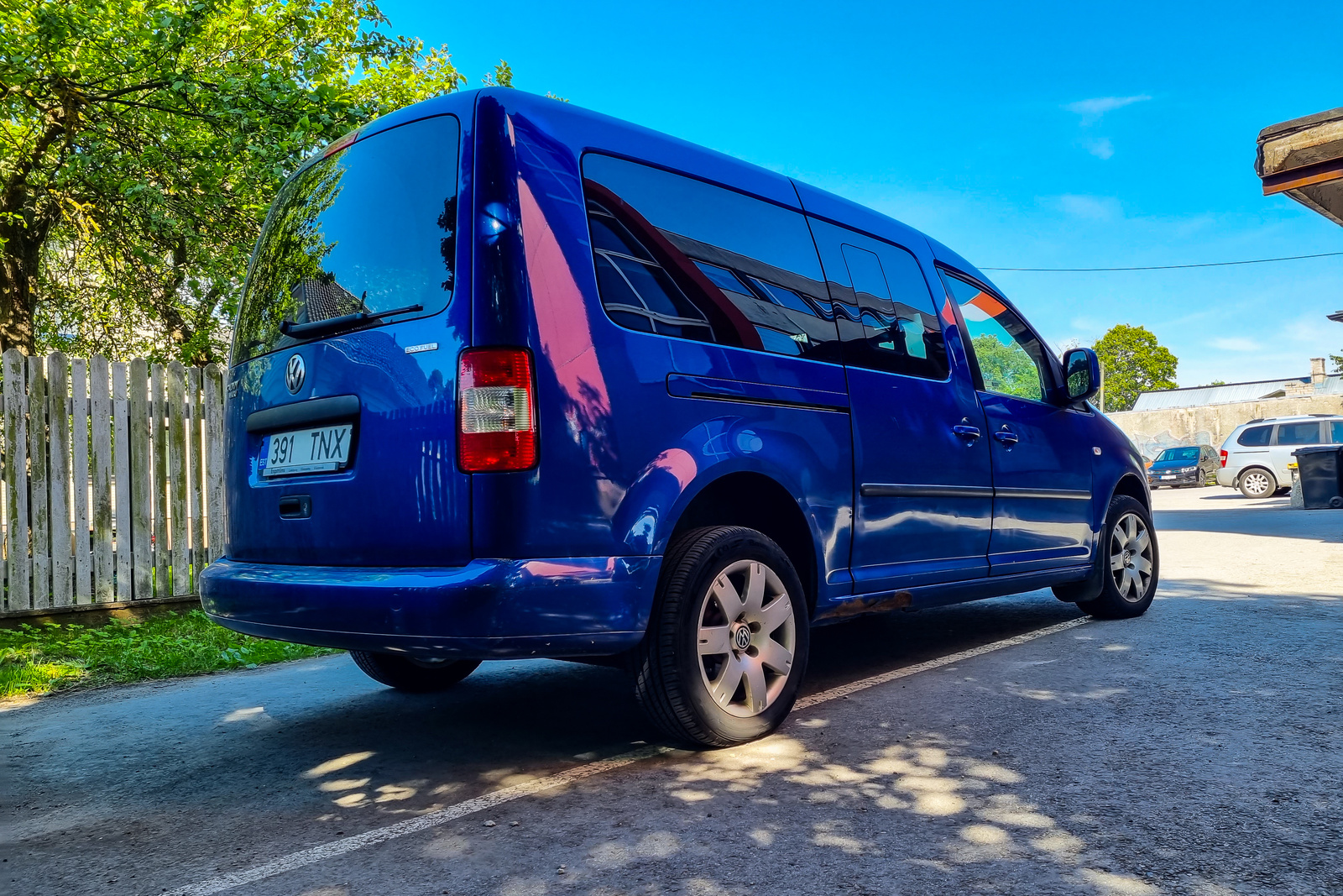Volkswagen Caddy 2009, kuva 2/10
