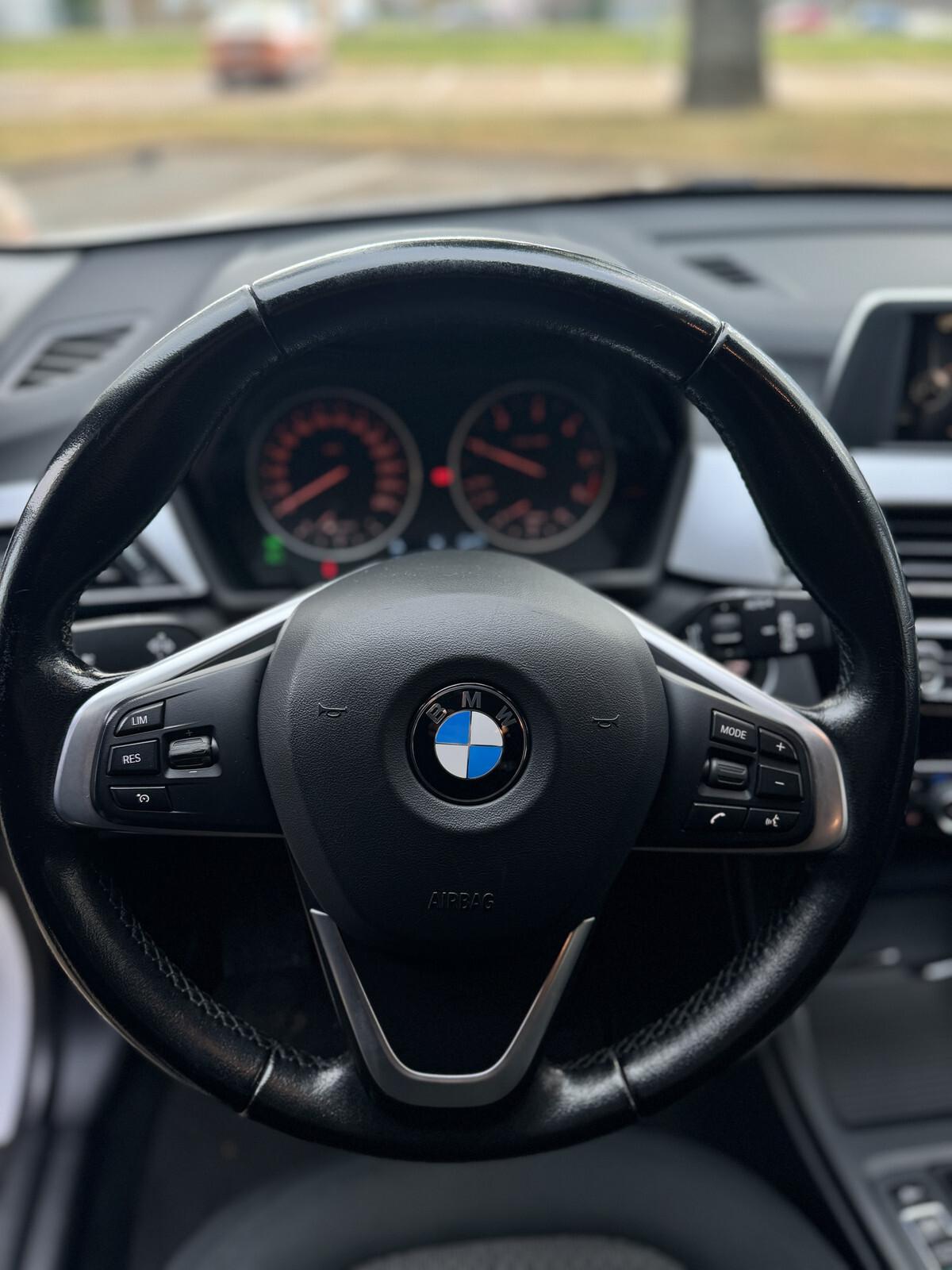 BMW X1 2016, photo 5/6