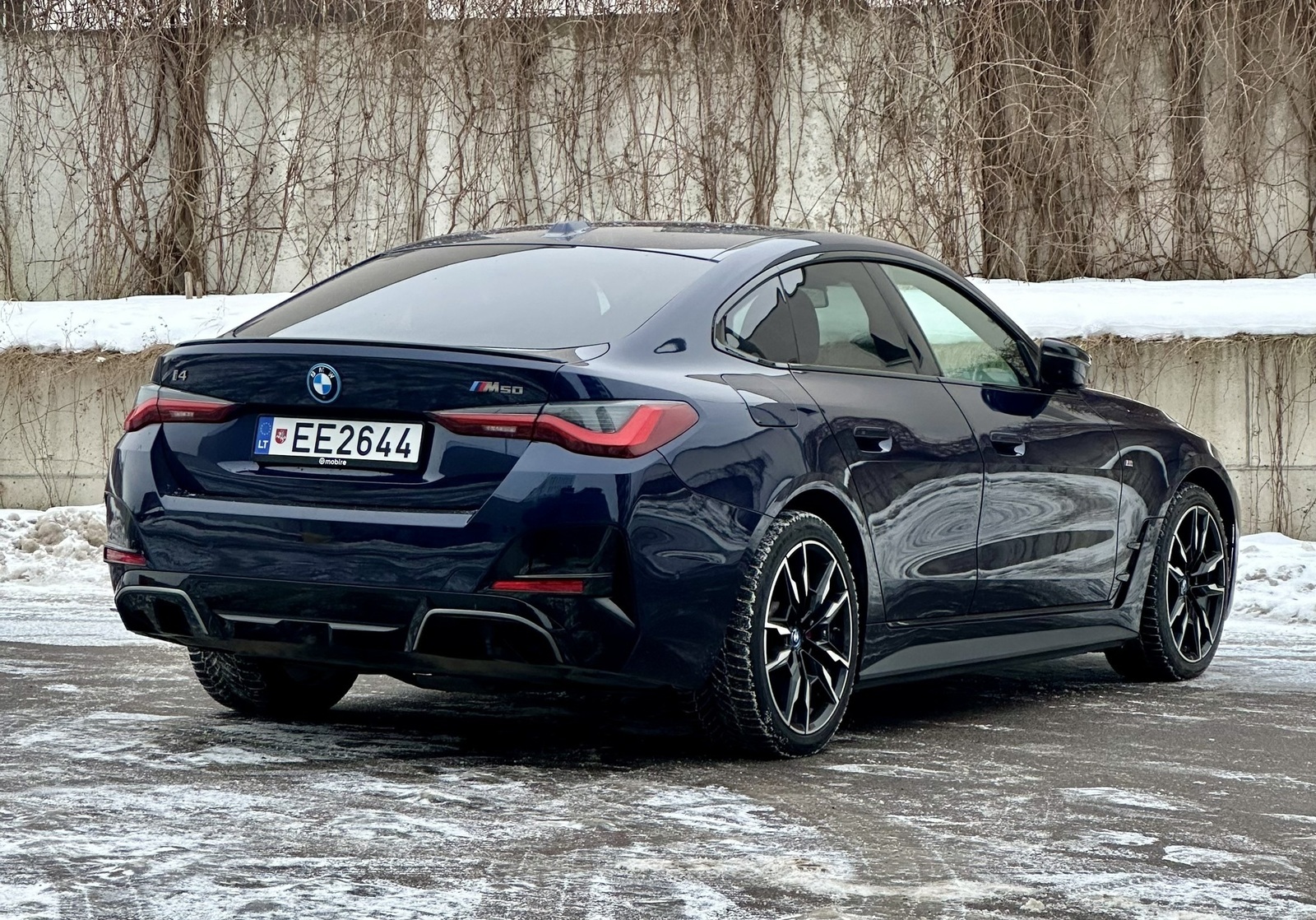 BMW i4 2024, kuva 6/19