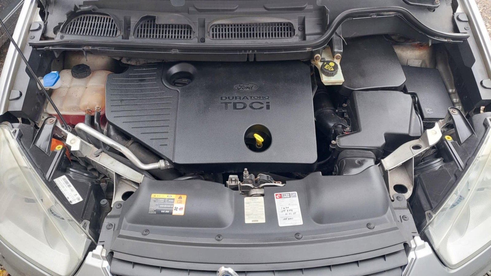 Ford C-Max 2009, photo 7/9