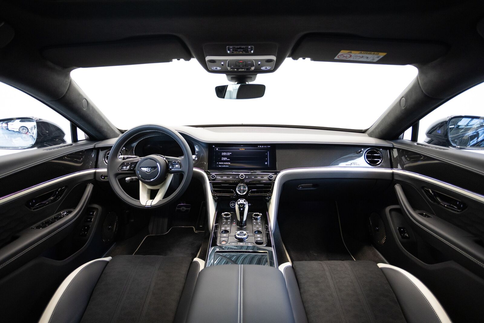 Bentley Flying Spur 2026, photo 5/19