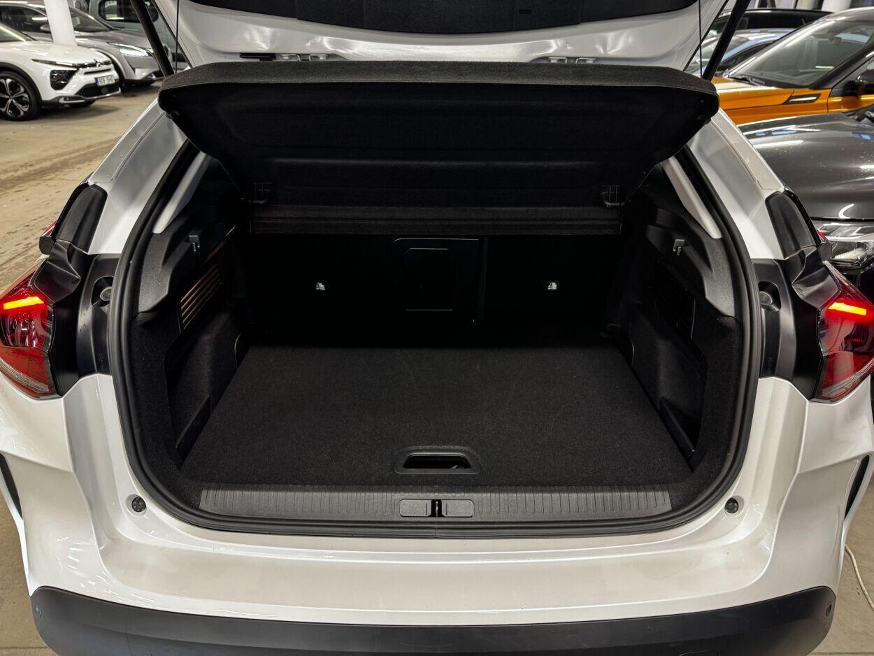 Citroën C4 2023, photo 6/15