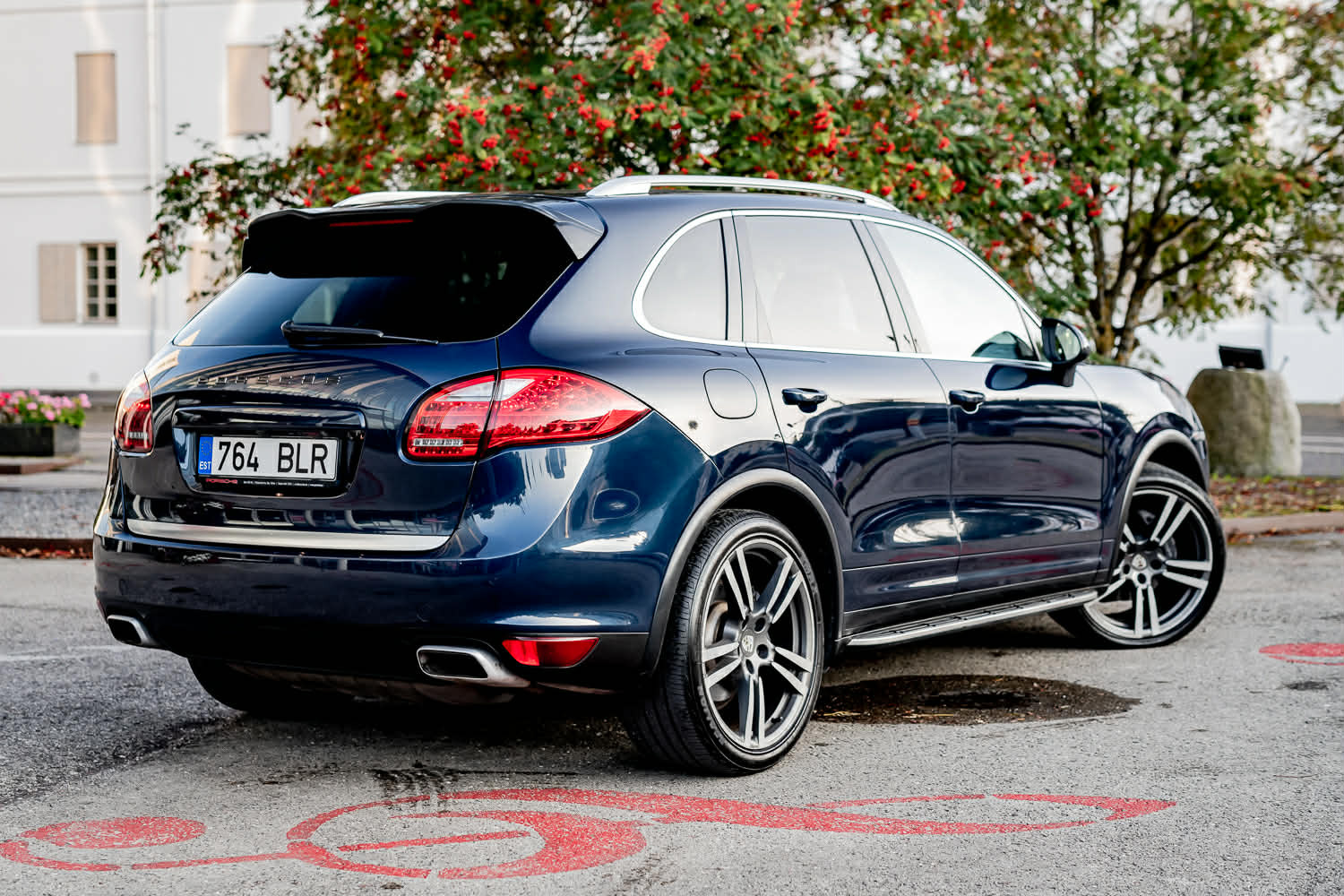 Porsche Cayenne 2011, kuva 7/23