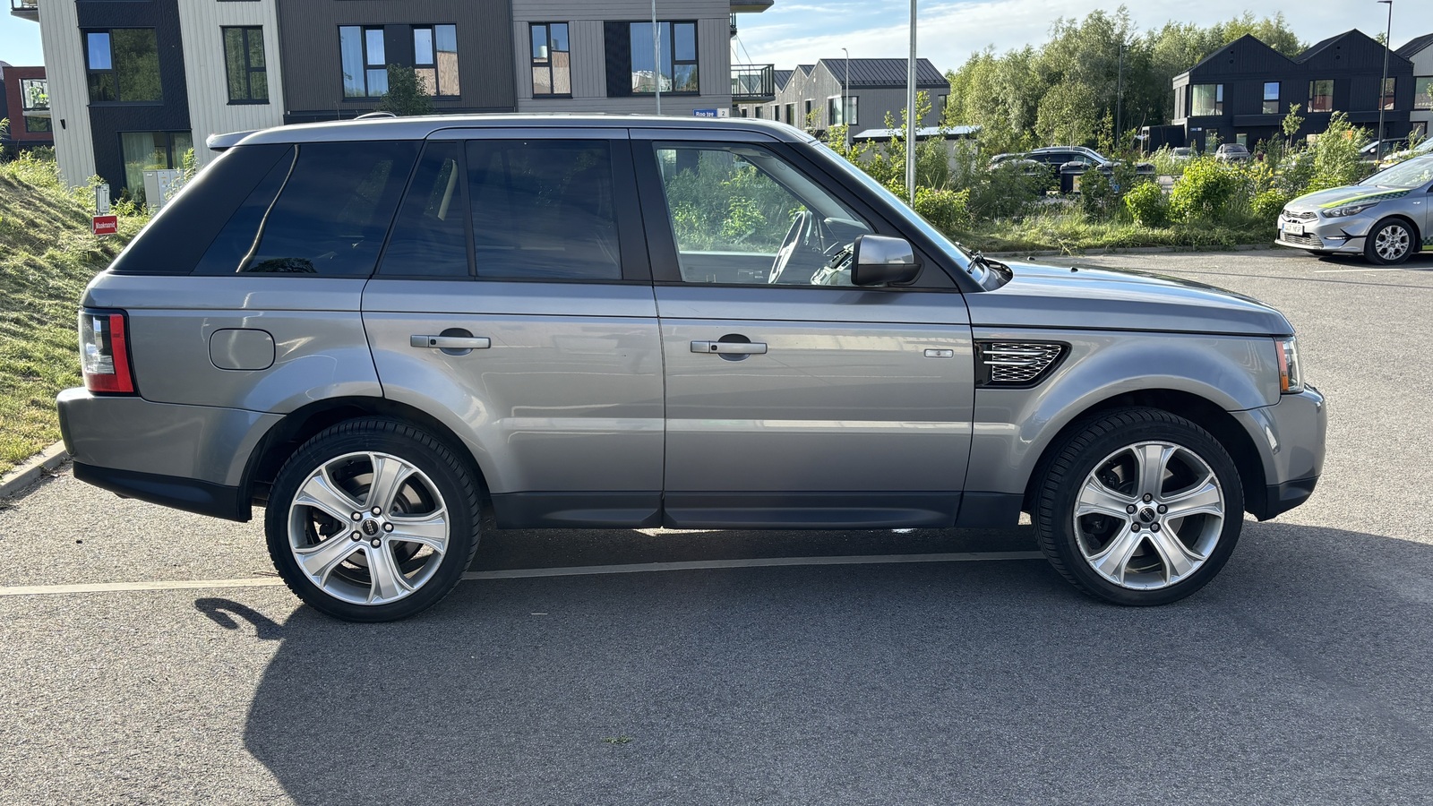 Land Rover Range Rover Sport 2012, kuva 4/16