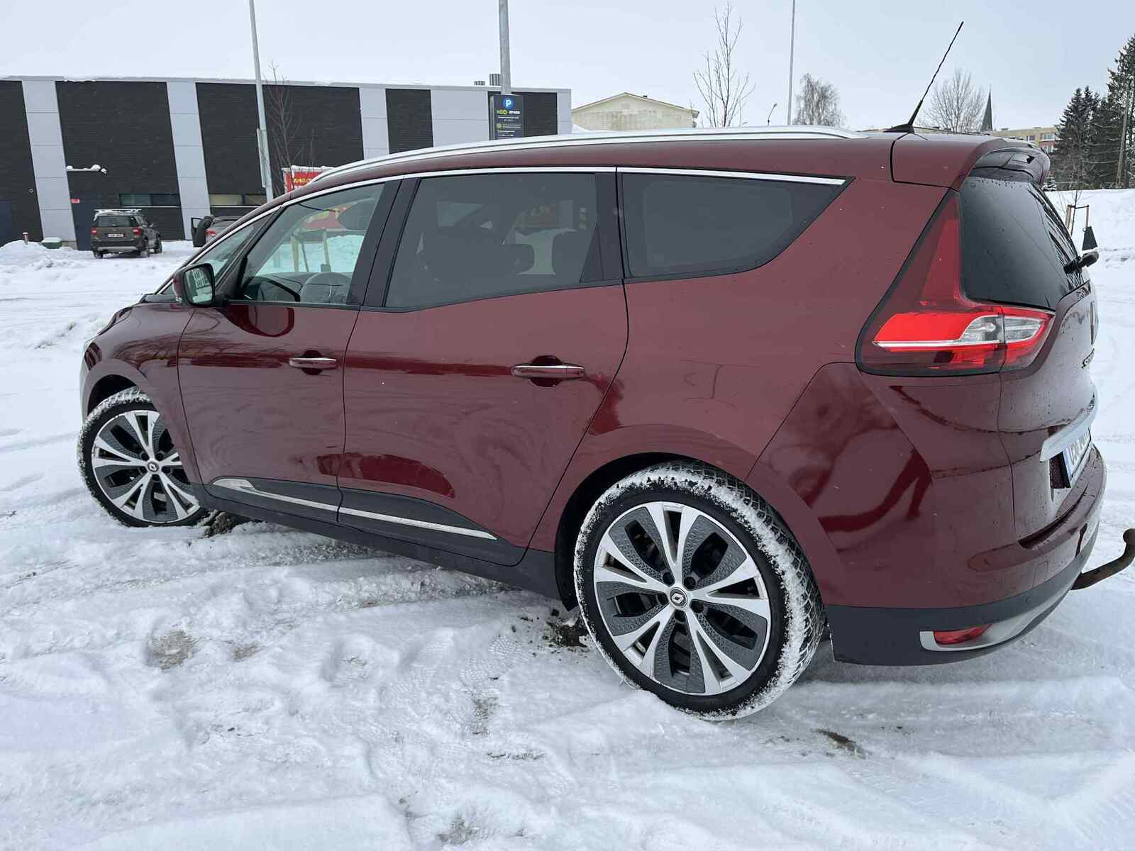 Renault Grand Scenic 2018, photo 2/16