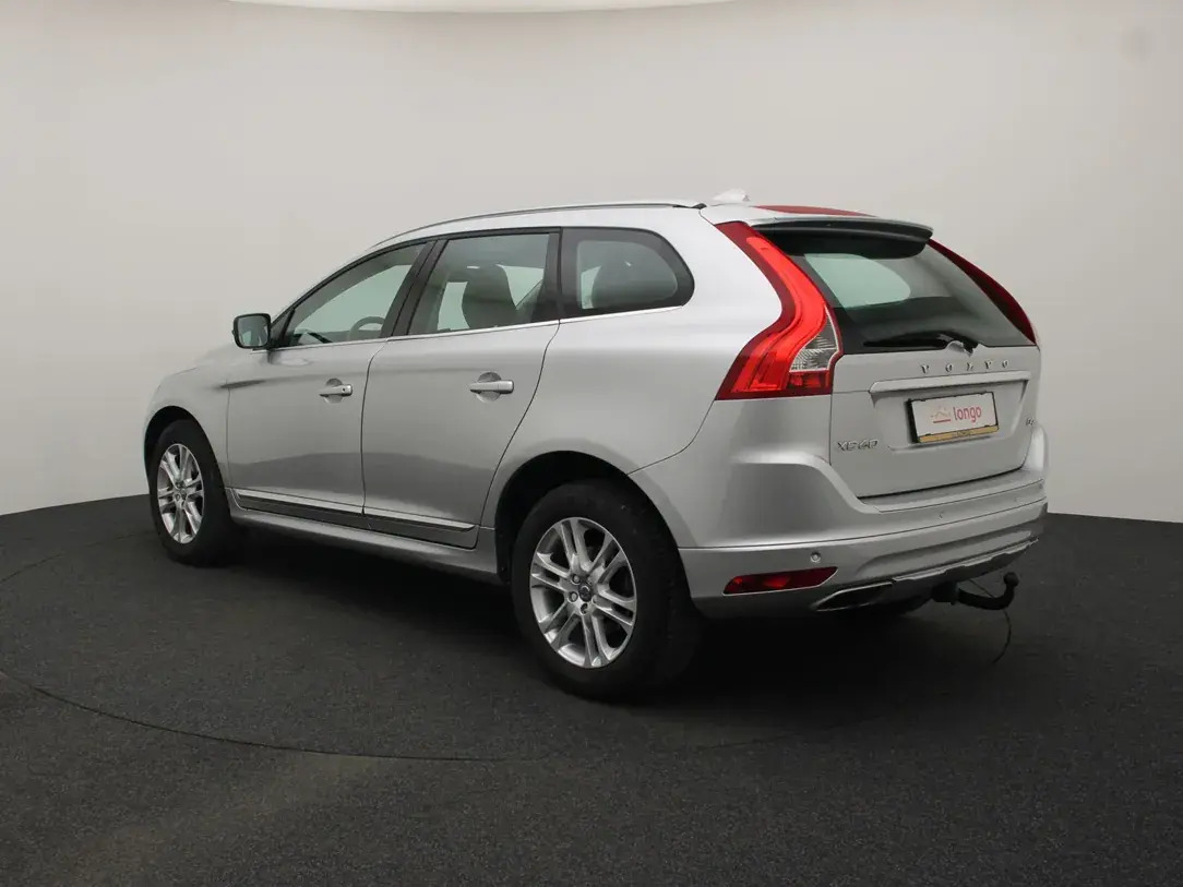 Volvo XC60 Summum 2.0 140kW 2015, photo 7/34