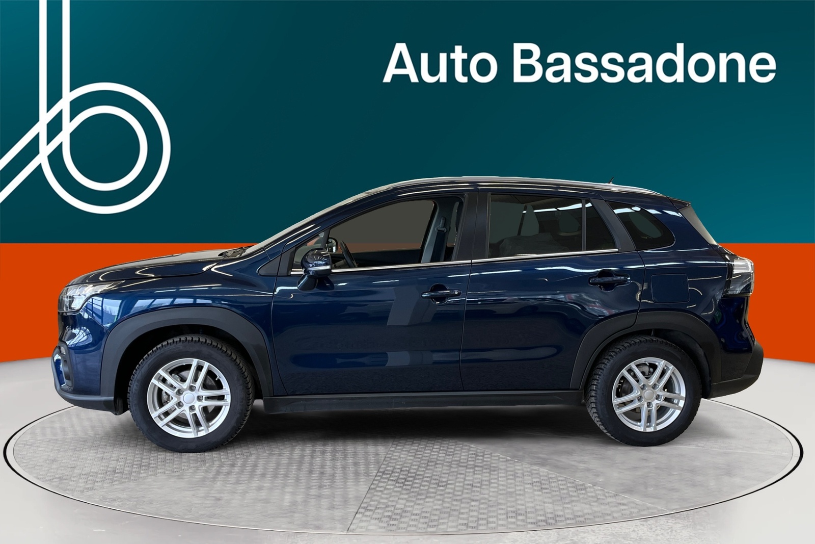 Suzuki S-Cross 2024, photo 2/19