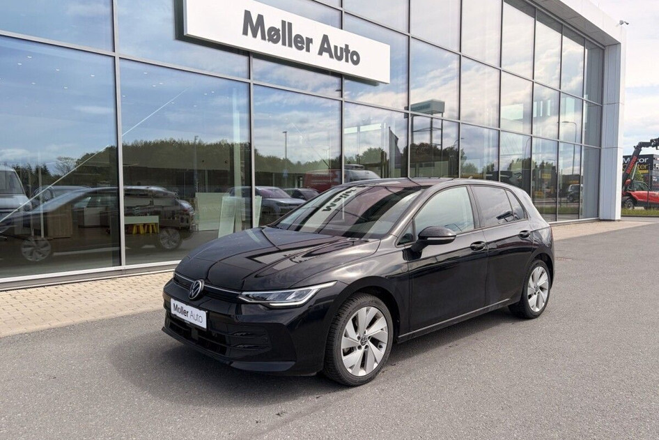 Volkswagen Golf, 2024, 1.5, 85 kW, hübriid (bensiin/elekter), automaat, esivedu