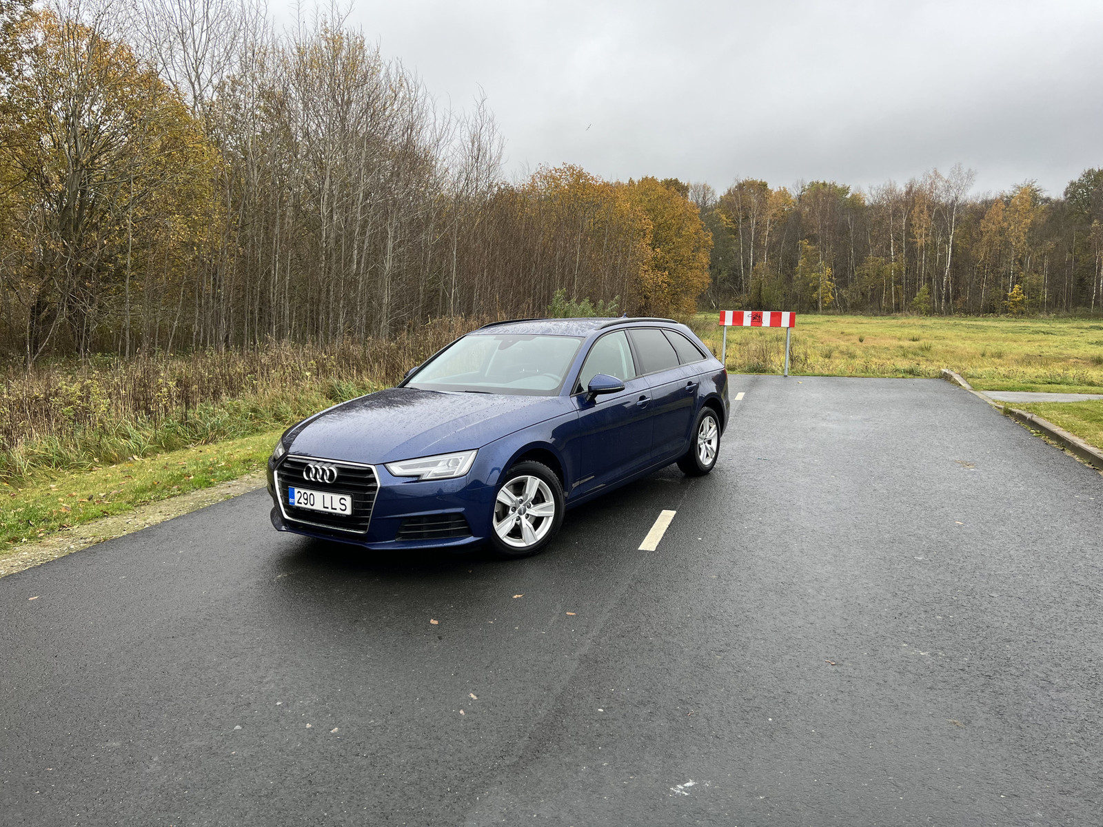 Audi A4 2018, kuva 2/10